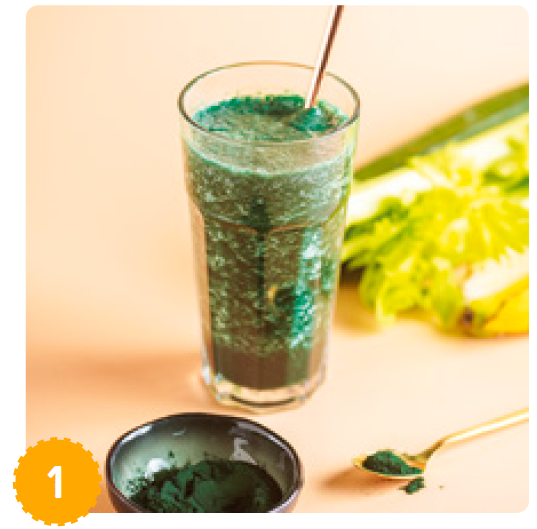 batido de aipo e spirulina
